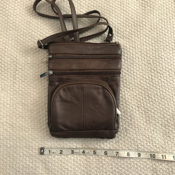 Small Brown Genuine Leather Shoulder Bag - Brand New with Tags! - Picture 4 of 6